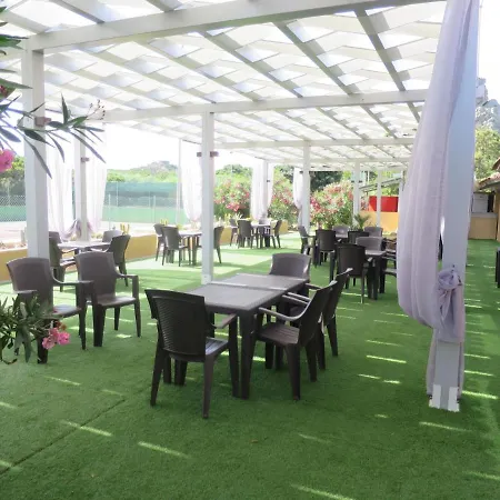 Holiday home 10 A By Interhome